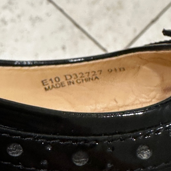 Cole Haan Black Patent Leather Heels | Size 9.5 - Picture 6 of 13
